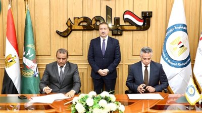 «التعاون للبترول» توقع بروتوكول لإقامة محطات وقود وخدمة متكاملة بالمنوفية