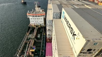 ميناء شرق بورسعيد يشهد أول خدمة تموين سفن بالميثانول الأخضر في إفريقيا والشرق الأوسط