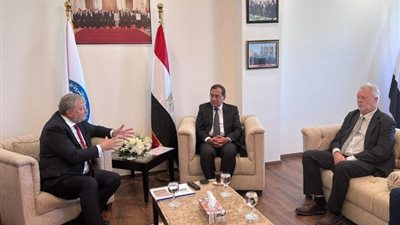 وزير البترول يلتقى وفد ترانس جلوب الكندية لمتابعة خطط عمل الشركة