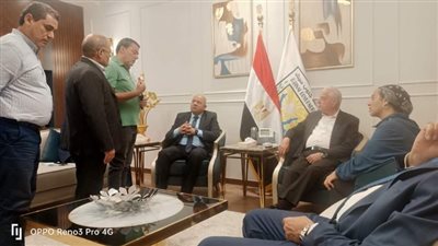 بعد اجتماع«فوده»و«أبو ورده»..منح أصحاب الفنادق والمستثمرين «أسبوعين»لسداد مستحقات«الكهرباء»