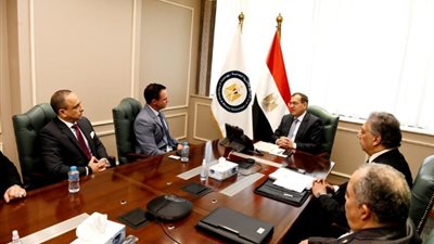 وزير البترول يستقبل الرئيس التنفيذى الجديد لـ«هاليبرتون» للقسم الشرقى