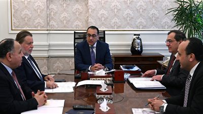 الحكومة: بدء سداد 20% من مستحقات الشركاء الأجانب في شركات البترول