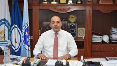 رئيس «القاهرة للتكرير»: الشركة تعمل بكامل طاقتها وحريق الخصوص خارج المنطقة الجغرافية البترولية