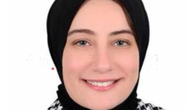 وزارة البترول: خلود بسيوني تتمتع بمستوى أداء عالي وكفاءة تضيف لأى مكان تعمل به 