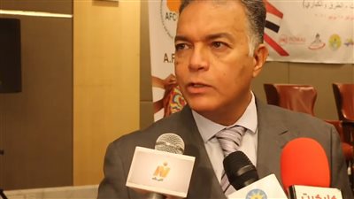 وفاة وزير النقل الأسبق هشام عرفات