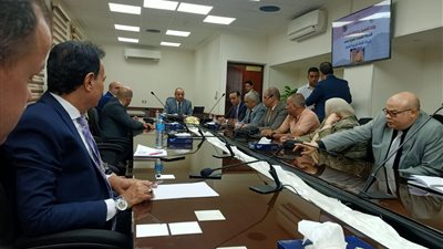 أبو ورده يستقبل اللجنة العليا للضبطية القضائية ويستعرض إجراءات الحوكمه 