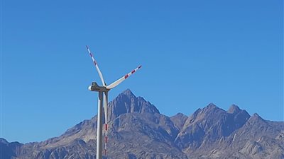 بعد قليل٠٠وزير الكهرباء يفتتح مشروع محطة طاقة الرياح بخليج السويس قدرة 252 ميجاوات 