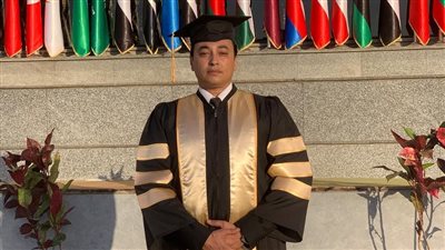 حصول محمد أحمد مرسي بشركة ايبروم علي  الماچستير في إدارة الأعمال