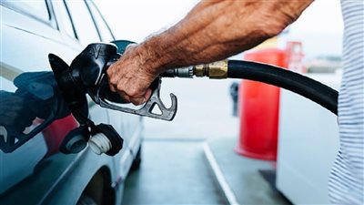 قبل اجتماع لجنة تسعير الوقود.. التعاون للبترول ترفع أسعار الزيوت 12%