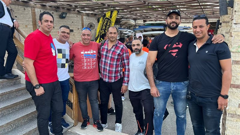 فريق الرواد