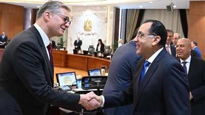 باستثمارات 200 مليون دولار.. «الوزراء» يوافق على 5 مشروعات لاتفاقيات بترولية لـ«إيجاس» والهيئة وعدد من الشركات