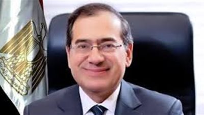    خلال اجتماعه بجميع القيادات..وزير البترول يقدم شكره وتقديره لمجهودات زملائه والعاملين