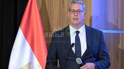 وزير البترول كريم بدوي صورة ارشيفية 