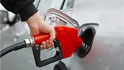 تحريك أسعار المنتجات البترولية مع تثبيت الأسعار لعام كامل كحد أدني