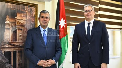 وزير البترول يجري زيارة إلى الأردن ويعقد جلسة مباحثات مع نظيره الأردني 