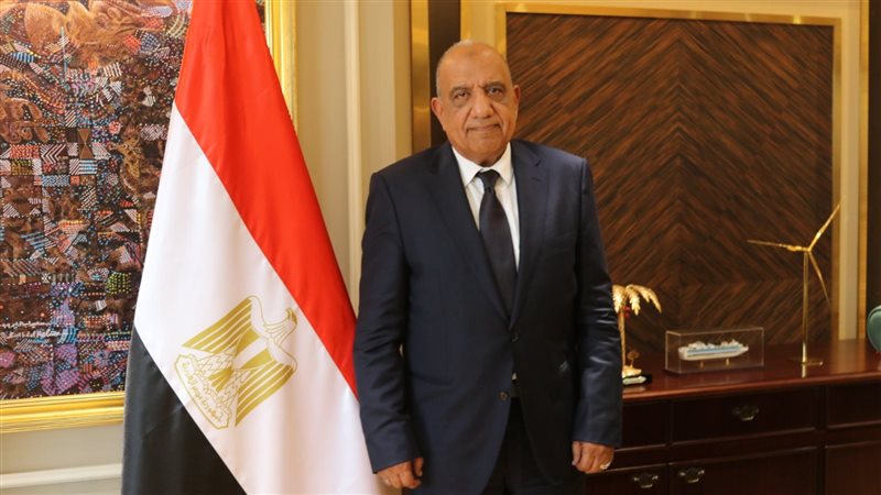 وزير الكهرباء