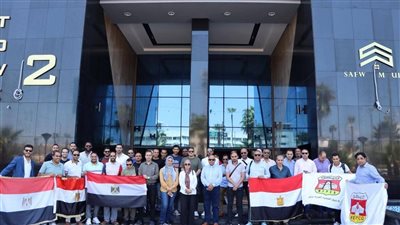 العاملون بشركة ويبكو للبترول يتوافدون علي اللجان الانتخابية للإدلاء بأصواتهم في انتخابات مجلس الشيوخ 2025