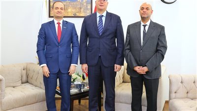 وزير البترول يؤكد أهمية الشراكة بين قطاع البترول و 