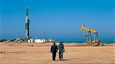 البترول المصرية تعتزم حفر 133 بئراً نفطية وغازية خلال 2025- 2026
