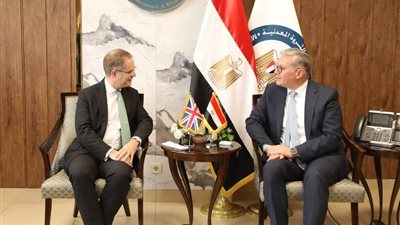 وزير البترول يستقبل   السفير البريطانى لدى مصر والوفد المرافق له 