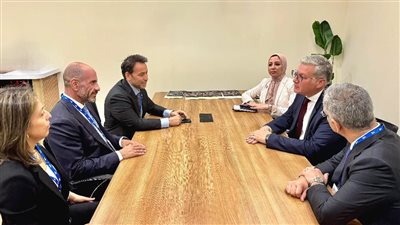 وزير البترول يبحث مع شلمبرجير العالمية التعاون في التطوير التكنولوجي لمجال البحث عن البترول والغاز