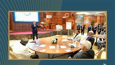 وزير البترول يتفقد برنامج بتروجت لدعم و تطوير المهارات القيادية لمديري المشروعات