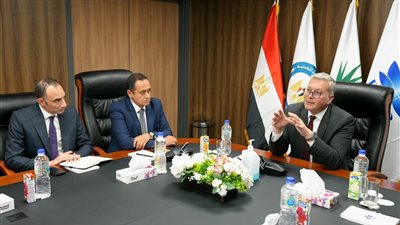 زيارة مفاجئة.. وزير البترول يتابع تطور إنتاج حقول الفرعونية ببورسعيد