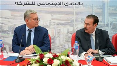 أبو قير للأسمدة تصدر أسمدة لأكثر من 22 دولة خلال عام.. وتوفير 317 مليون دولار حصيلة صادرات