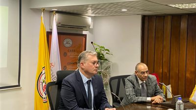 زيارة مفاجئة لوزير البترول  ل