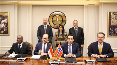 توقيع خطابات نوايا لتمويل مشروع 