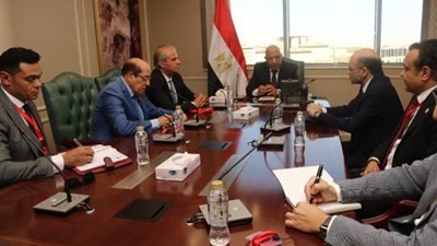 وزير الكهرباء يتابع بدء انشاء مجمع صناعي متكامل لانتاج الأسمدة العضوية واستخلاص المواد الحرجة