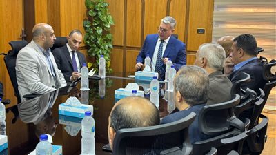 جولة مفاجئة.. وزير البترول يجري زيارة مفاجئة لشركة أبسكو لمتابعة سير العمل