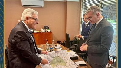 وزير البترول يبحث مع مجلس المعادن الأسترالي التعاون في جهود التطوير واستكشاف المعادن النادرة