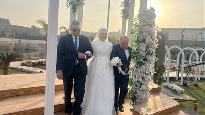 بحضور قيادات «الكهرباء».. زفاف «نجلة» رئيس قطاعات مطروح والساحل الشمالي