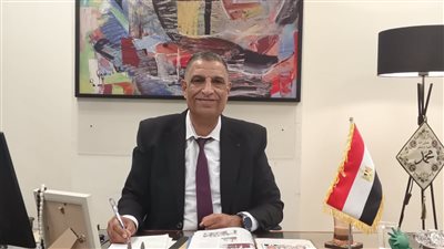 عماد حمدي منسي يكتب: في قلب الصحراء الشرقية.. مدينة تكتب اسمها على رمال من ذهب