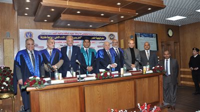 مدير عام الأمن بشركة بتروتريد يحصل على الدكتوراة في علوم الشرطة من أكاديمية الشرطة