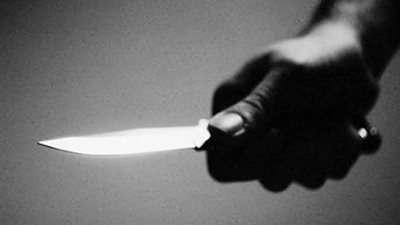 عاجل|إصابة سيدة بطعنة سكين داخل مقر شبكات وإيرادات فيصل