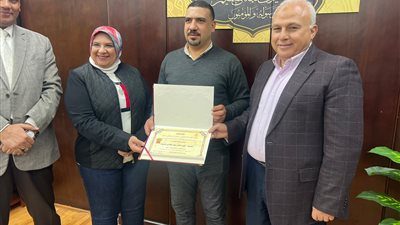 بعد موقفه البطولي ٠٠رئيس 