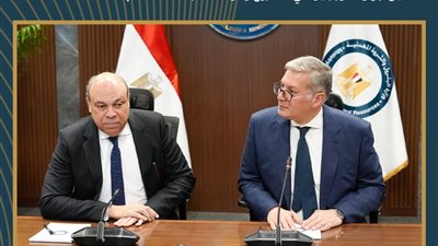 اجتماع تنسيقي مشترك بين وزيرى البترول والطيران