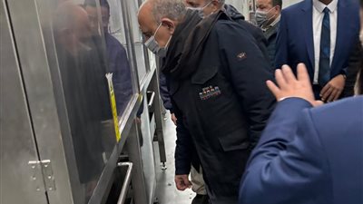 وزير الكهرباء يشهد مراسم توقيع اتفاقية تعاون لتوطين صناعة الخلايا الشمسية والوحدات الكهروضوئية في الصين