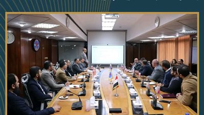 وكيلا وزارة البترول يناقشان خطط خالدة للزيادة الإنتاجية