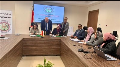 المصرية لنقل الكهرباء توقّع اتفاقية مع سيمنس إنرجي لتعزيز معايير السلامة