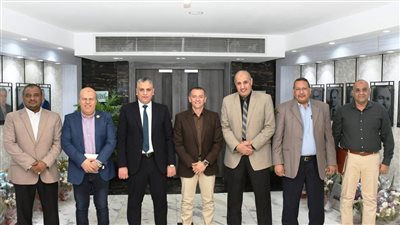 محافظ أسوان يستقبل وفد شركات الكهرباء لتقديم التنهئة.. والتأكيد على تعزيز التعاون