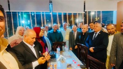رئيس جنوب الدلتا لتوزيع الكهرباء يشارك العاملين بقطاع القليوبيه حفل الإفطار الجماعي