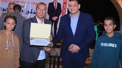 في أجواء رمضانية..تكريم المتميزين من الفنيين والمحصلين بحفل إفطار قطاع كهرباء الأقصر