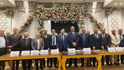 «الانتماء للكهرباء» يناقش تعظيم المزايا التأمينية وتحسين الخدمات للعاملين