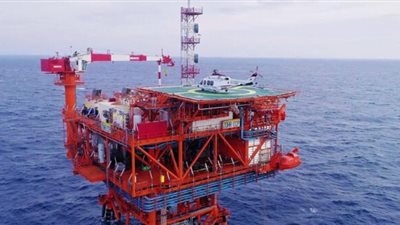 مصر تُبكر استلام شحنات غاز وتسعى لزيادة الكميات بعد وقف إسرائيل للإمدادات