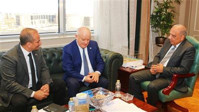وزير الكهرباء يجتمع بالنائب الأول لمدير عام المؤسسة الحكومية الروسية للطاقة الذرية 