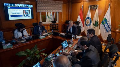 وزير البترول يشهد عمومية ثروة للبترول ويُوجّه بتعظيم دورها في البحث والإنتاج