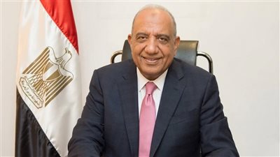 وزير الكهرباء يتابع عمل المنظومة المتكاملة لخدمات المواطنين ويتلقى تقريرا عن الطلبات والشكاوى